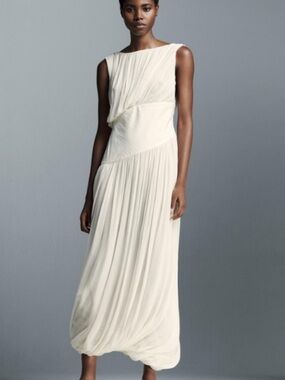 NWT Zara Elegant Cream Pleated Sleeveless bubble hem Dress -S